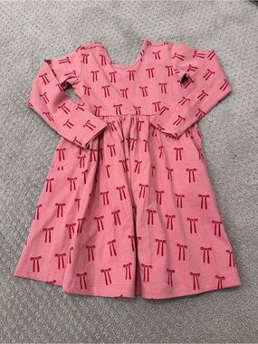 Hanna Andersson Holiday Long Sleeve Skater Dress, Size 4, Mini Bows on Macaron